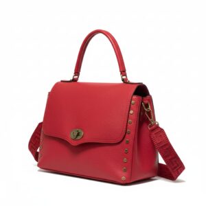 Borsa di pelle rossa con borchie